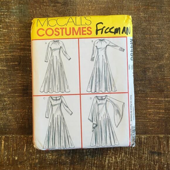 Mccalls Sewing Pattern M4490 Renaissance Dress LOTR Fantasy Eowyn 6-12 UNCUT - Picture 1 of 3